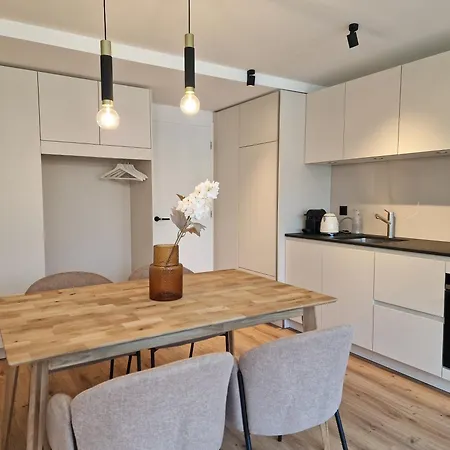 B Post , Freshly Renovated, Location Near Interlaken * Ringgenberg